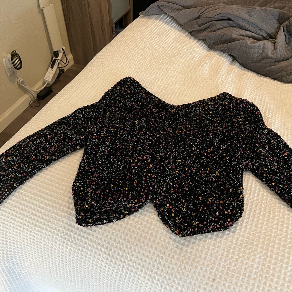 Black with Multi Color Medium Long Sleeve Sweater with backless twisted detail